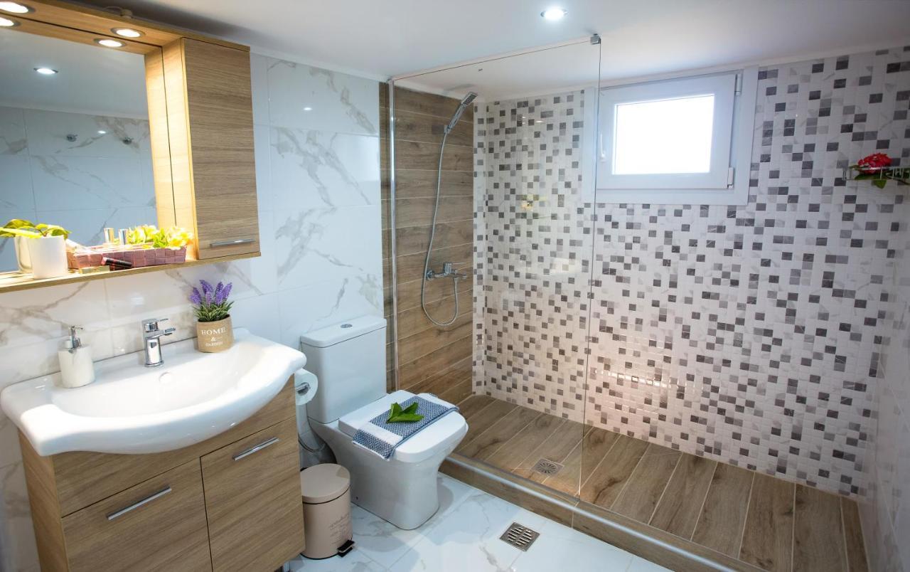 Apartament Kaiafas Luxury Philoxenia Néa Péramos Zewnętrze zdjęcie
