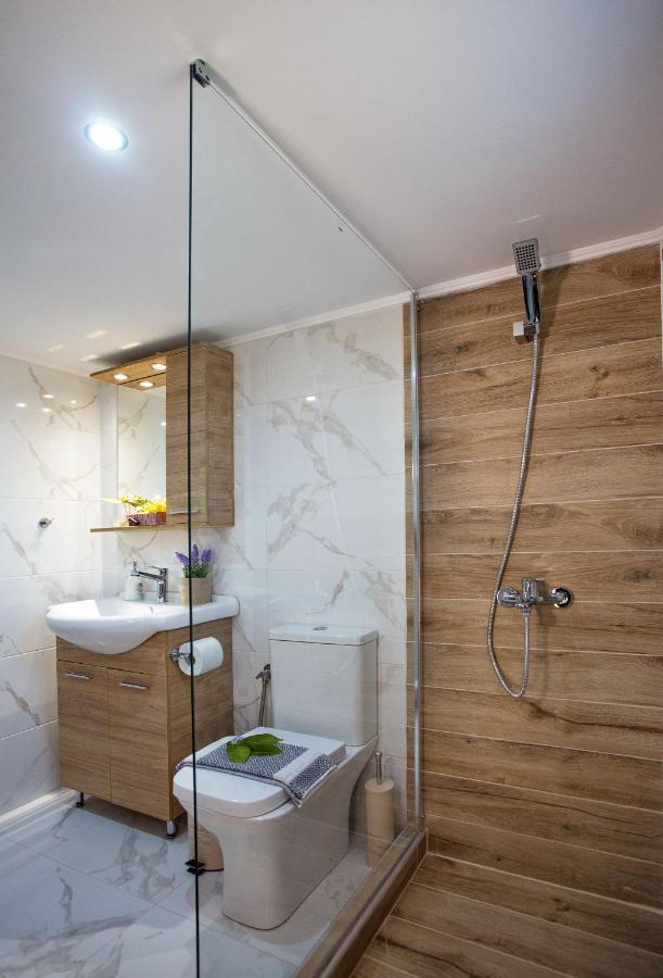 Apartament Kaiafas Luxury Philoxenia Néa Péramos Zewnętrze zdjęcie