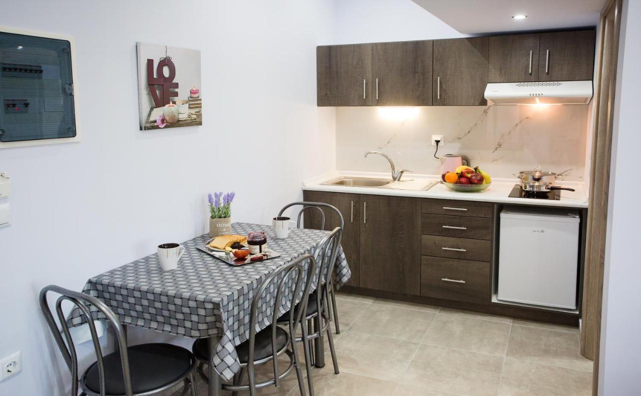 Apartament Kaiafas Luxury Philoxenia Néa Péramos Zewnętrze zdjęcie