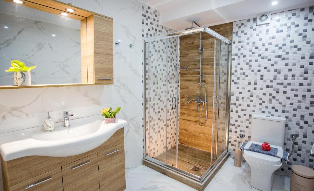 Apartament Kaiafas Luxury Philoxenia Néa Péramos Zewnętrze zdjęcie